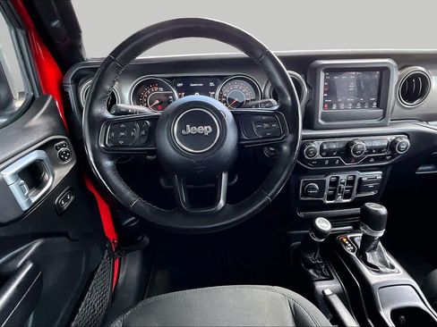Used 2021 Jeep Gladiator Sport AWD/4WD image 6