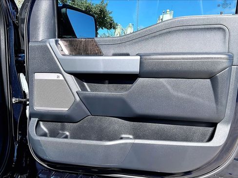 Certified 2022 Ford F150 Lariat image 23