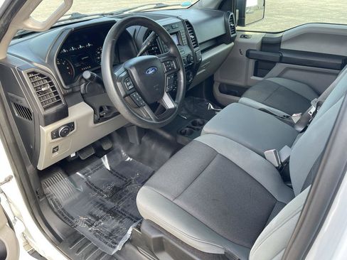 Used 2018 Ford F150 XL w/ Equipment Group 101A Mid AWD/4WD image 18