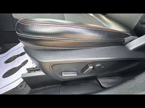 Certified 2024 Ford Escape ST-Line w/ Tech Pack #1 AWD/4WD image 8
