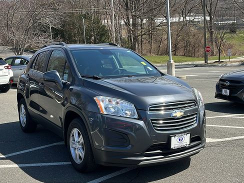 Used 2016 Chevrolet Trax LT w/ LPO, Protection Package image 3