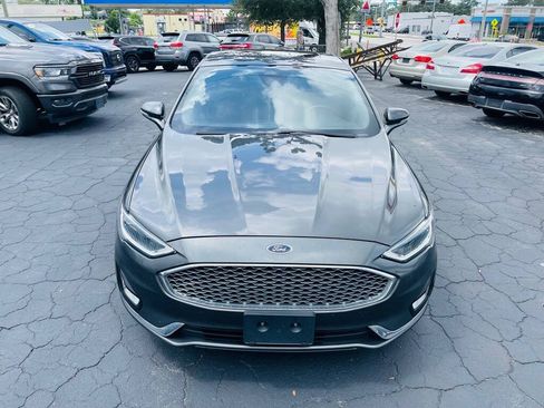 Used 2019 Ford Fusion Titanium FWD image 6