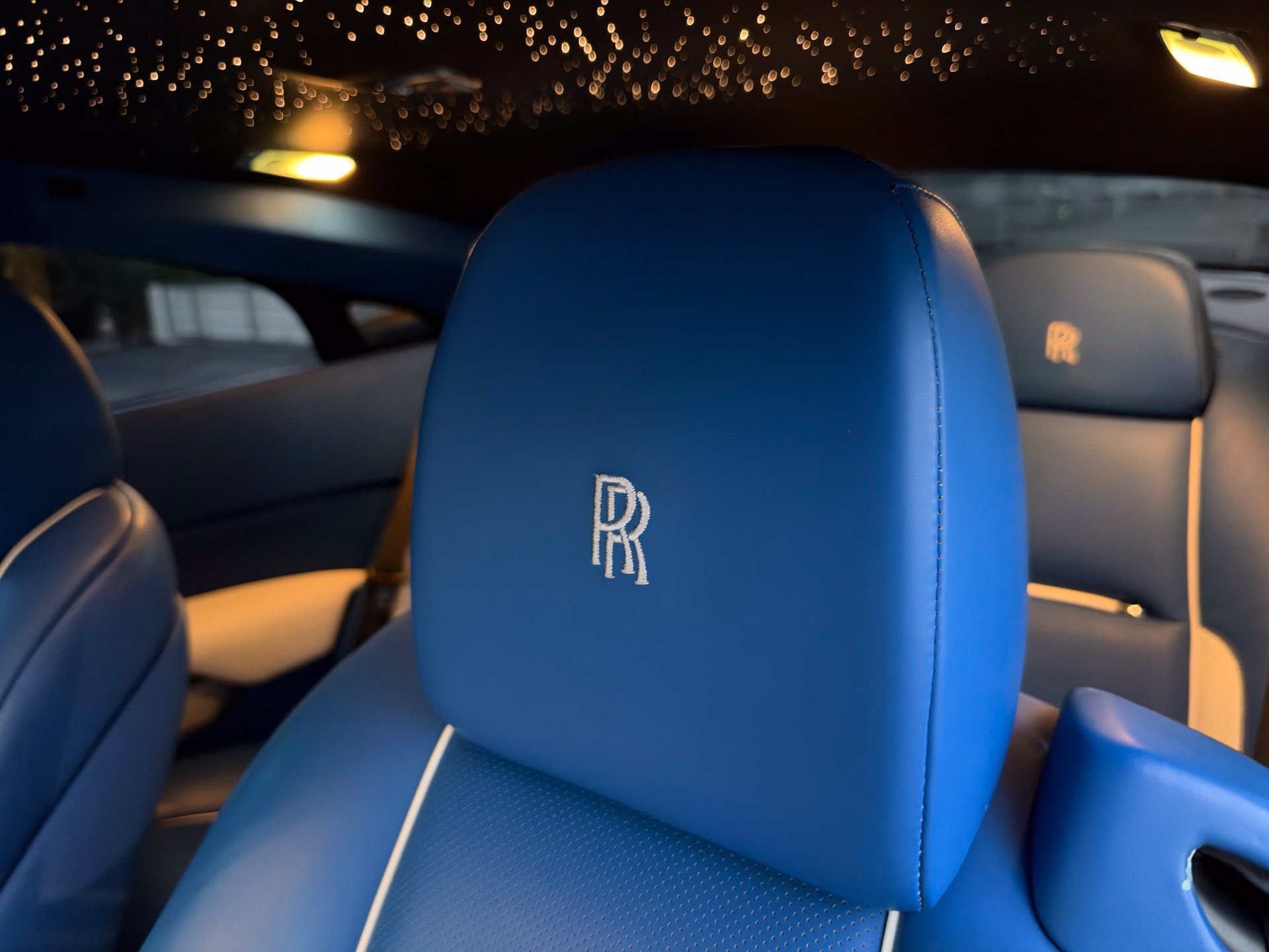 Used 2015 Rolls-Royce Wraith RWD image 8