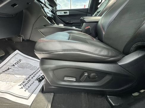 Used 2022 Ford Explorer ST-Line w/ Class IV Trailer Tow Package image 12