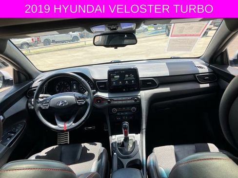 Used 2019 Hyundai Veloster Turbo FWD image 16