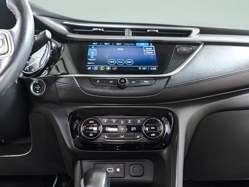 Used 2021 Buick Encore GX Essence image 15