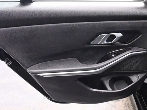 Used 2020 BMW 330i xDrive Sedan w/ Driving Assistance Package image 13