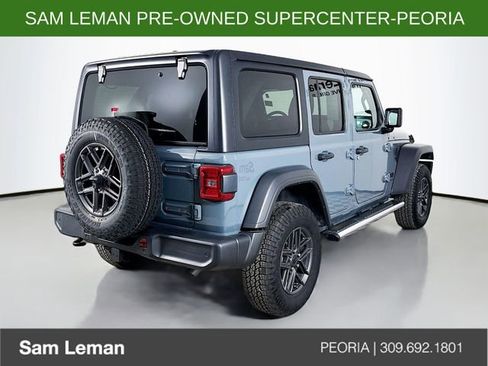 Used 2024 Jeep Wrangler Sport S image 7