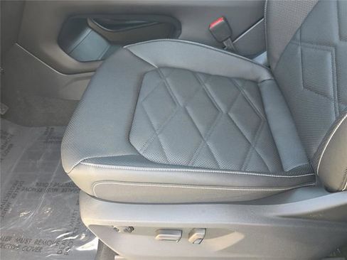 New 2026 Volkswagen Atlas SE image 16