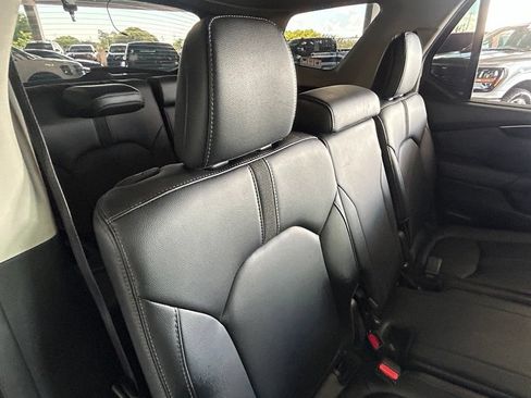 Used 2024 Honda Pilot EX-L image 41