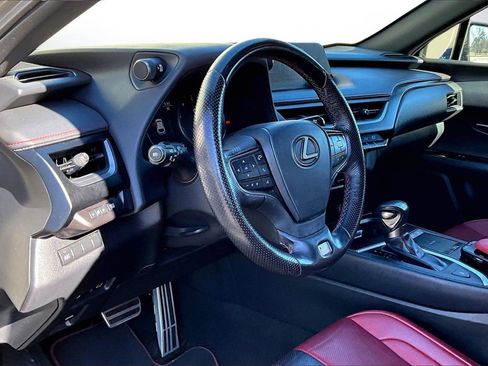 Used 2019 Lexus UX 200 F Sport image 19