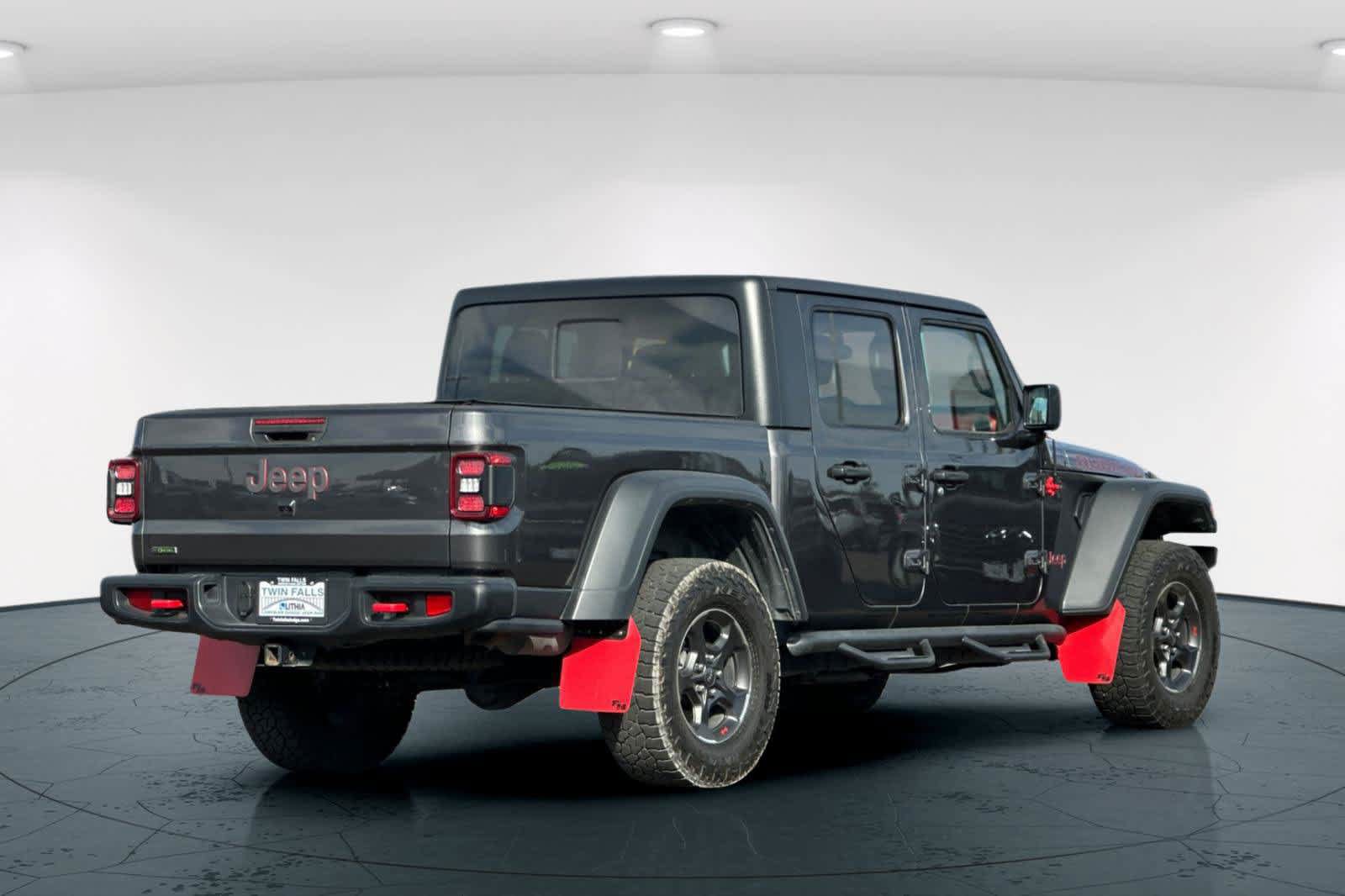 Used 2021 Jeep Gladiator Rubicon AWD/4WD image 2