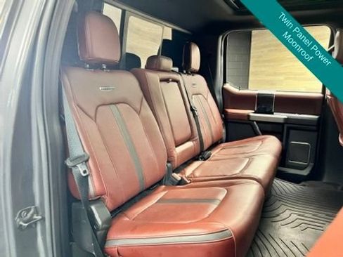 Used 2022 Ford F250 Platinum w/ FX4 Off-Road Package AWD/4WD image 10