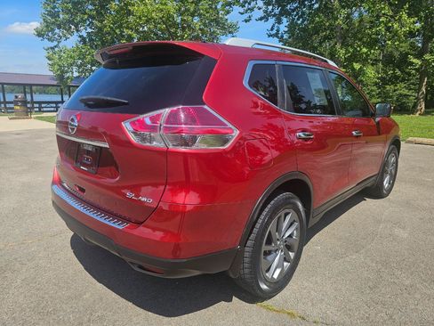 Used 2016 Nissan Rogue SL AWD/4WD image 5