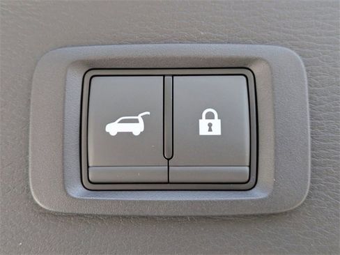 New 2026 Mitsubishi Outlander SEL image 14