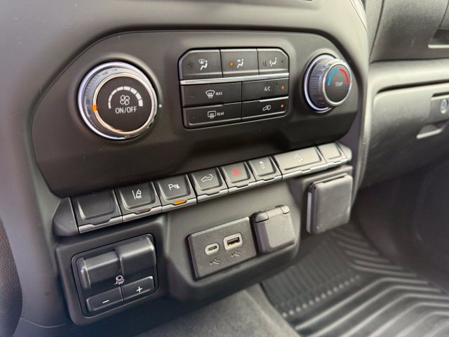 Used 2024 Chevrolet Silverado 2500 Custom w/ Custom Value Package AWD/4WD image 17