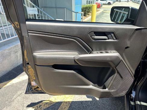 New 2026 Chevrolet Colorado Trail Boss AWD/4WD image 13