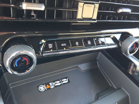 New 2026 Chevrolet Suburban RST w/ Comfort Package image 19