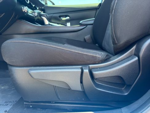 Used 2022 Nissan Sentra SR FWD image 15
