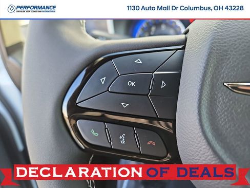 New 2026 Chrysler Pacifica Select image 33