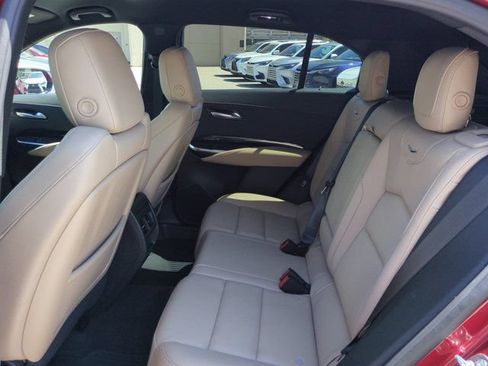 Used 2024 Cadillac XT4 Luxury FWD image 12