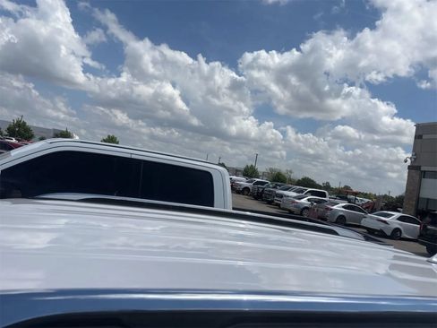 Used 2019 Ford Explorer Limited FWD image 5
