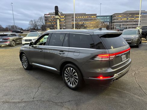 Certified 2023 Lincoln Aviator Reserve w/ Elements Package Plus image 5