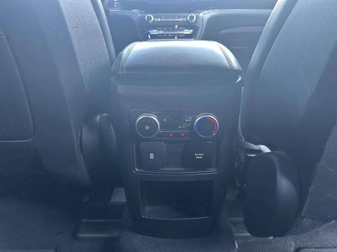 Used 2020 Ford Explorer Limited AWD/4WD image 25