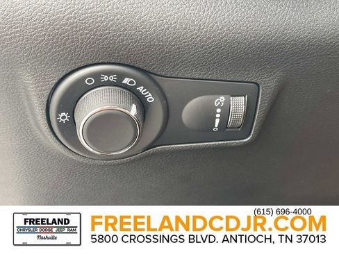 New 2025 Jeep Compass Sport image 28