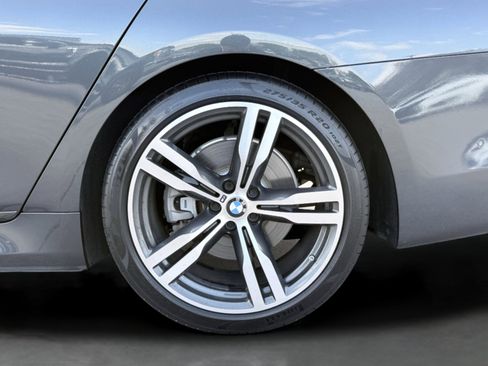 Used 2019 BMW 750i 750i w/ M Sport Package image 82