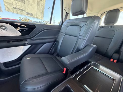 New 2026 Lincoln Aviator Reserve AWD/4WD image 24