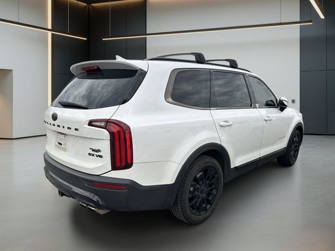 Used 2021 Kia Telluride EX w/ EX Premium Package AWD/4WD image 6