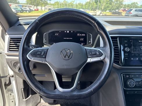 Used 2020 Volkswagen Atlas Cross Sport SEL AWD/4WD image 14