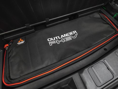 Used 2019 Mitsubishi Outlander GT AWD/4WD image 36