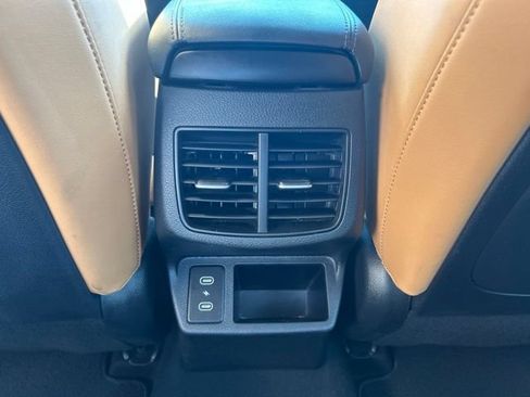 Used 2024 Kia Seltos EX FWD image 13