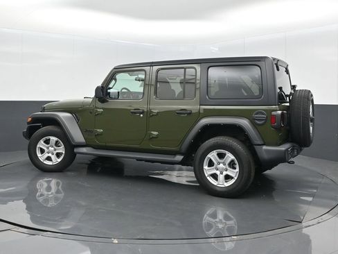 Used 2021 Jeep Wrangler Unlimited Sport AWD/4WD image 4