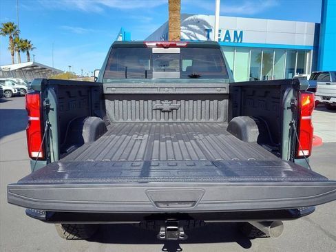 New 2026 Chevrolet Silverado 2500 ZR2 image 9