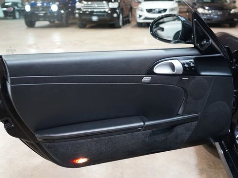 Used 2009 Porsche Cayman S image 38