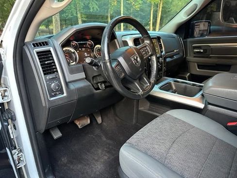 Used 2017 RAM 1500 Big Horn AWD/4WD image 10