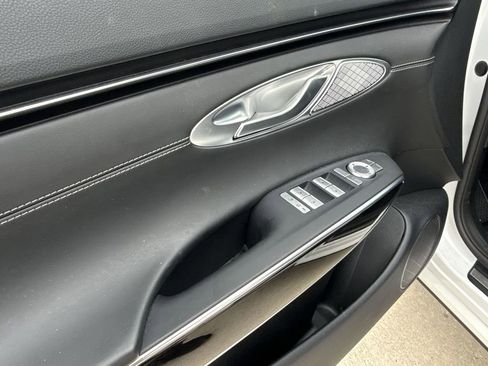 Used 2023 Genesis GV70 2.5T AWD/4WD image 29
