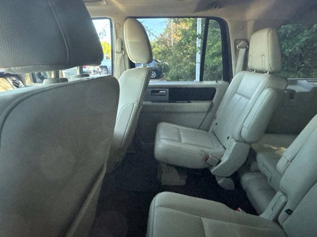 Used 2017 Ford Expedition EL XLT w/ Equipment Group 202A AWD/4WD image 11