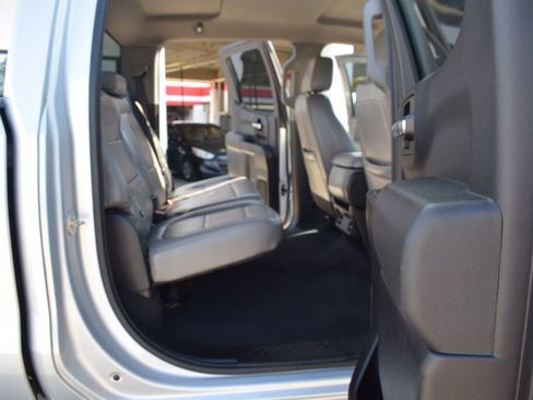 Used 2019 Chevrolet Silverado 1500 LT image 13