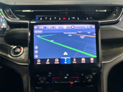 Used 2022 Jeep Grand Cherokee Limited 4xe image 24