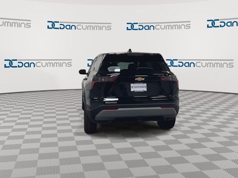 New 2026 Chevrolet Equinox LT FWD image 7