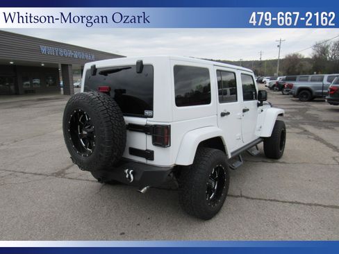 Used 2014 Jeep Wrangler Polar Edition image 12
