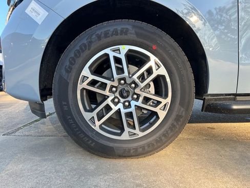 New 2026 Ford Expedition Max Active image 24