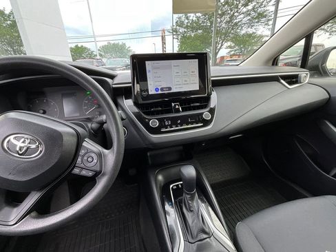 Used 2023 Toyota Corolla LE w/ LE Convenience Package AWD/4WD image 9