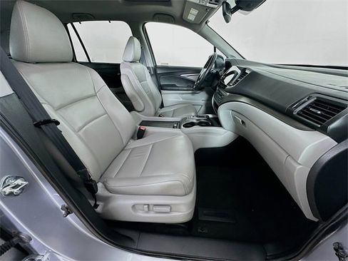 Certified 2021 Honda Pilot Special Edition image 6