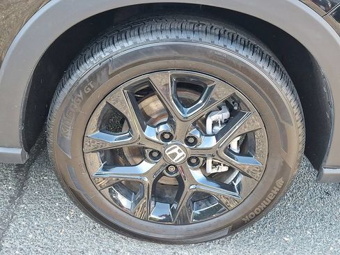 Used 2025 Honda HR-V Sport image 8