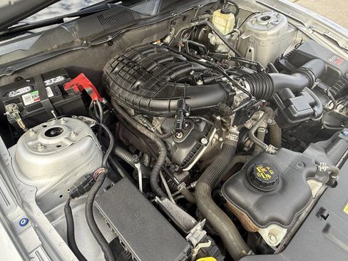 Used 2014 Ford Mustang Coupe image 17